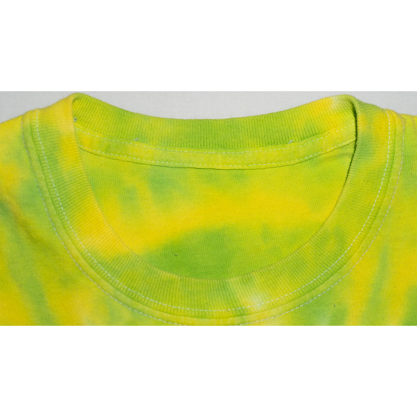 オレゴンドナルドダックタイダイTシャツ