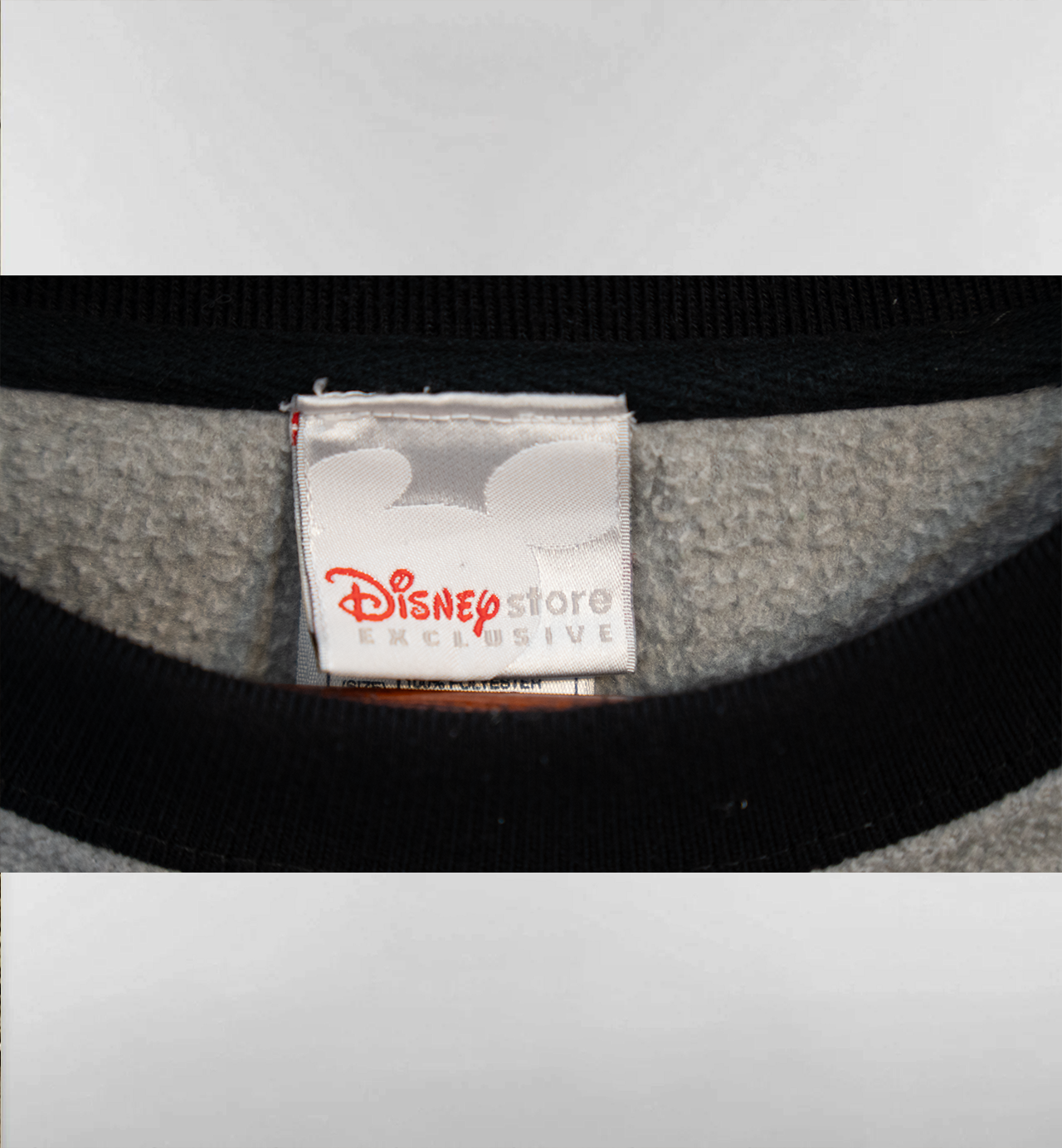 ミッキーのフリーススウェット