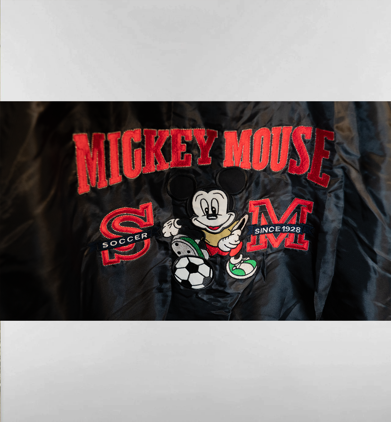 ミッキーのサッカーベンチコート