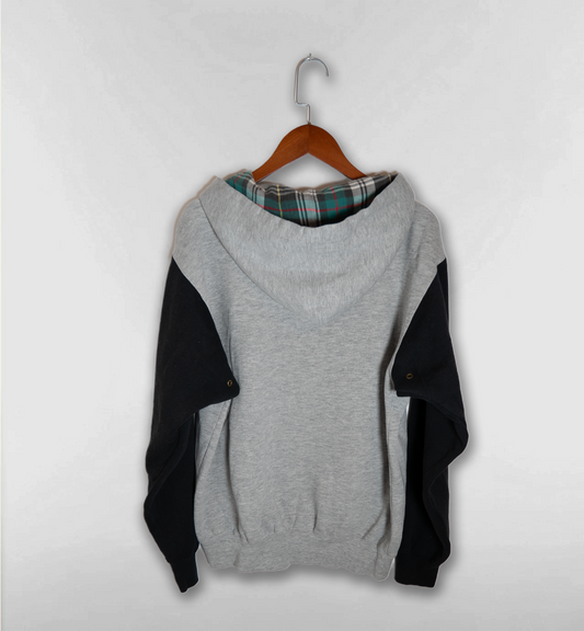 ミッキーのチェック切り替えパーカー