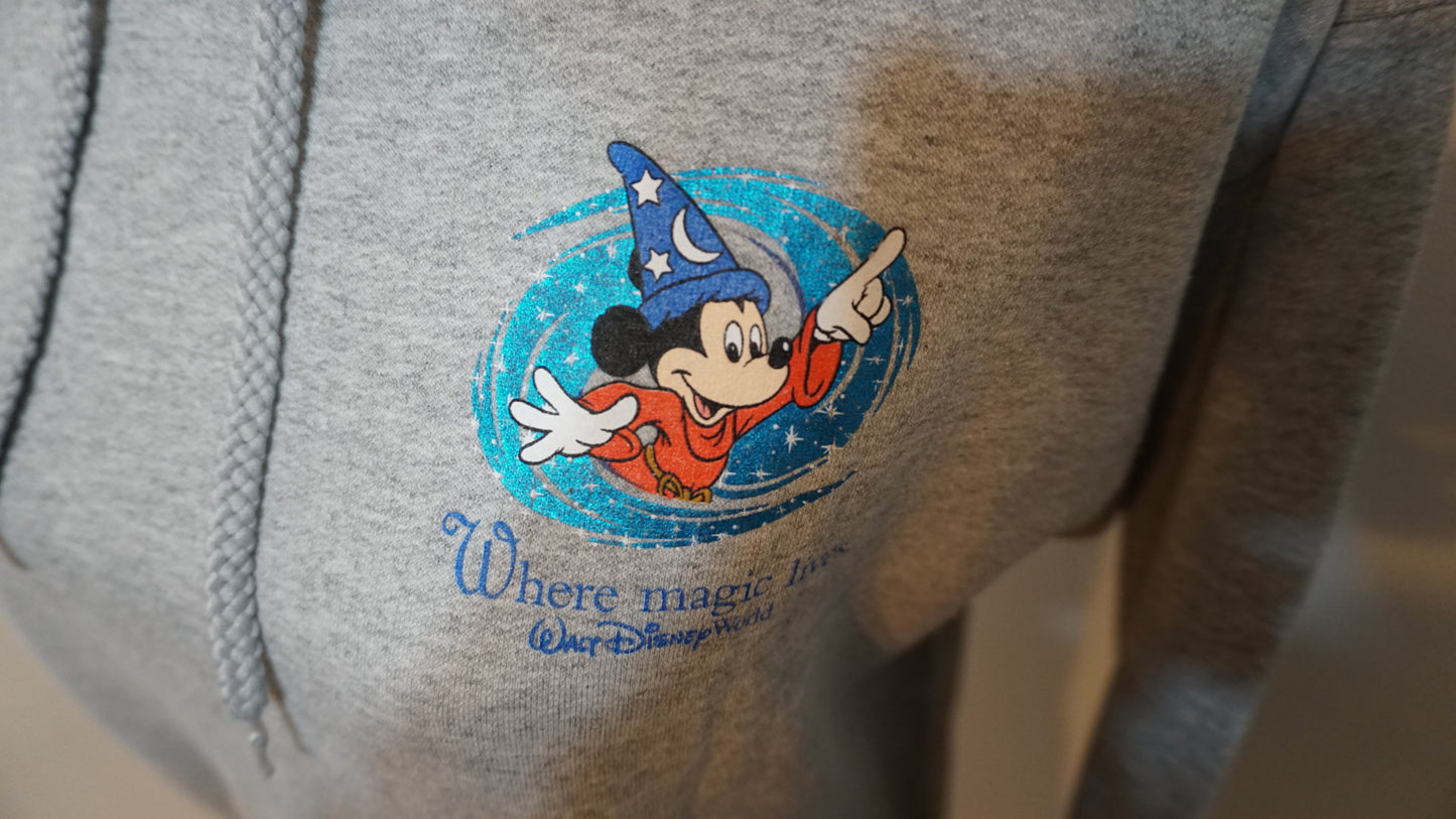 ファンタジアミッキーのミュージックメドレーパーカー【Where Magic Lives】