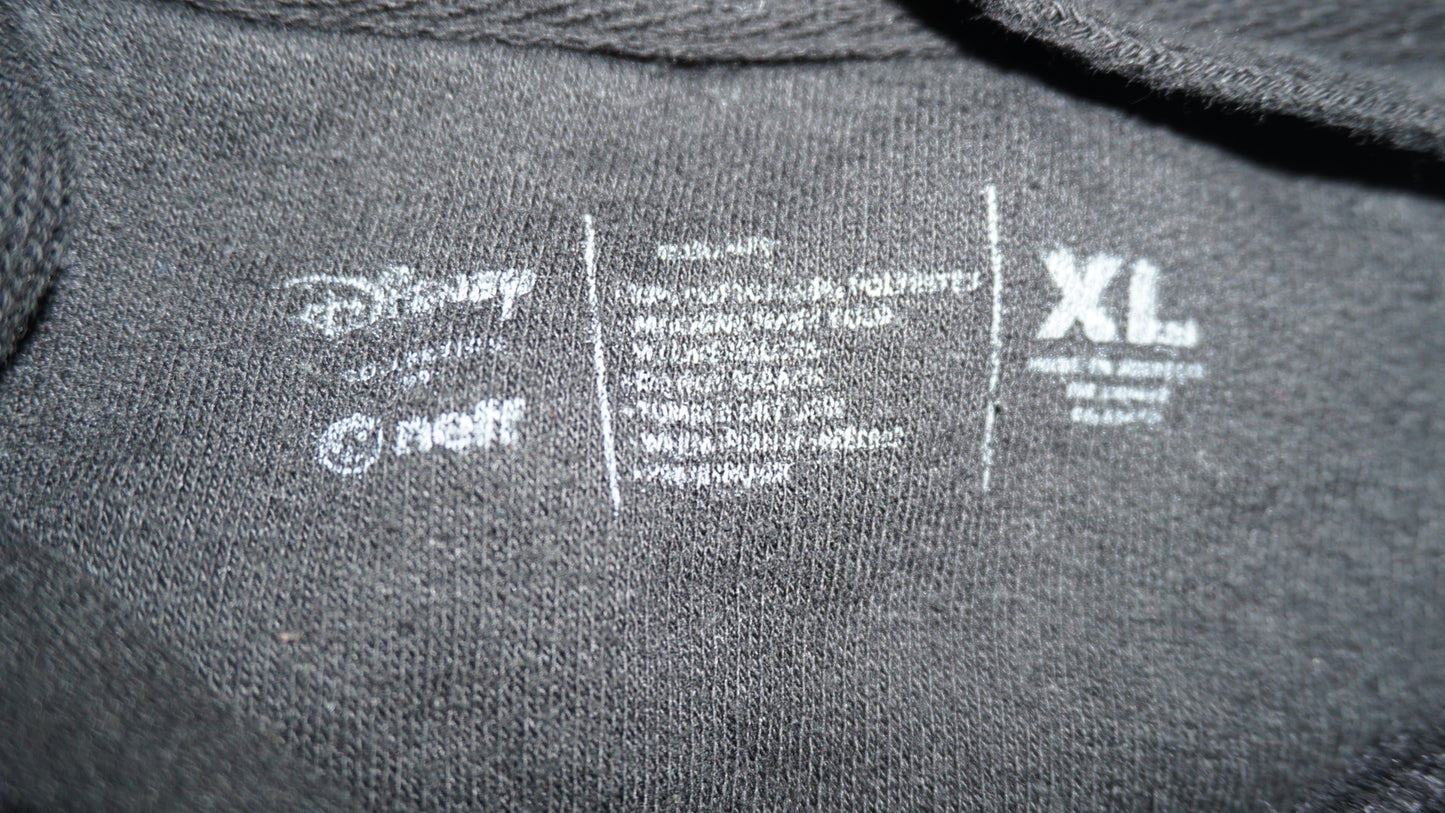 日没に佇むミッキーパーカー