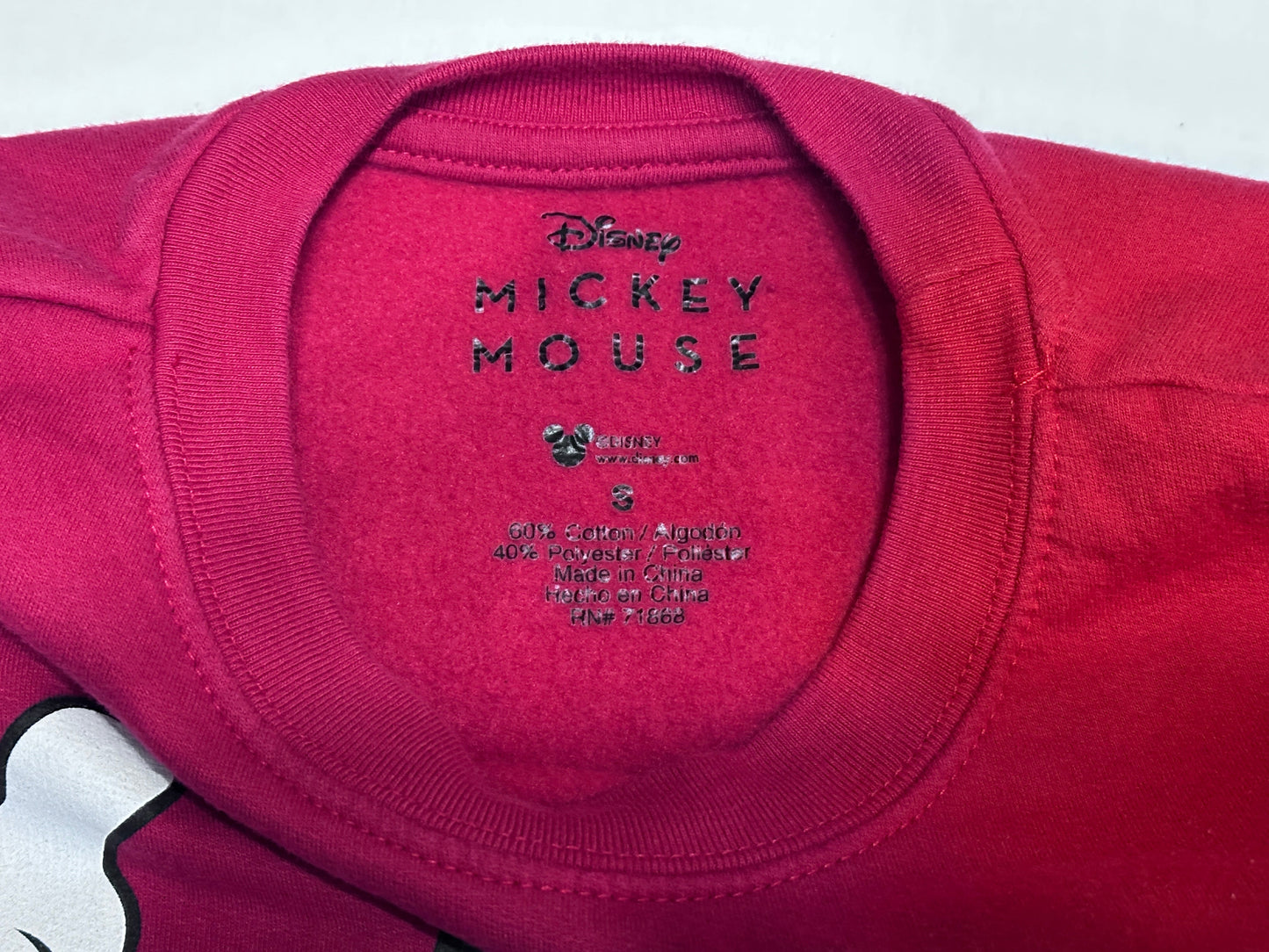 冬のマフラーミッキースウェット