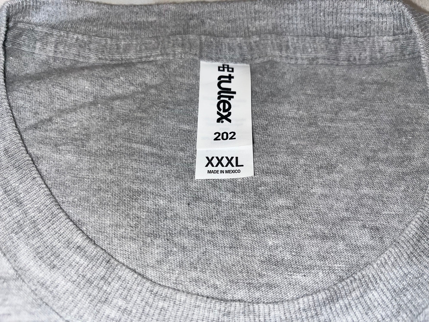 グルートのミックステープTシャツ