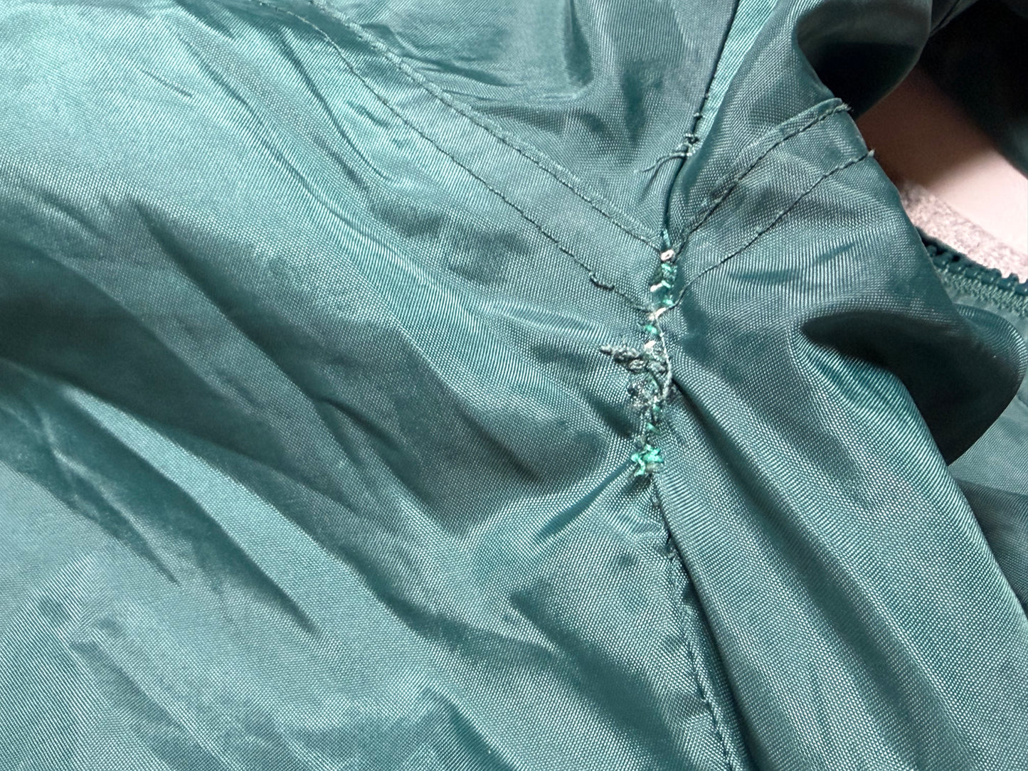 プーさんのナイロンパーカー【緑】