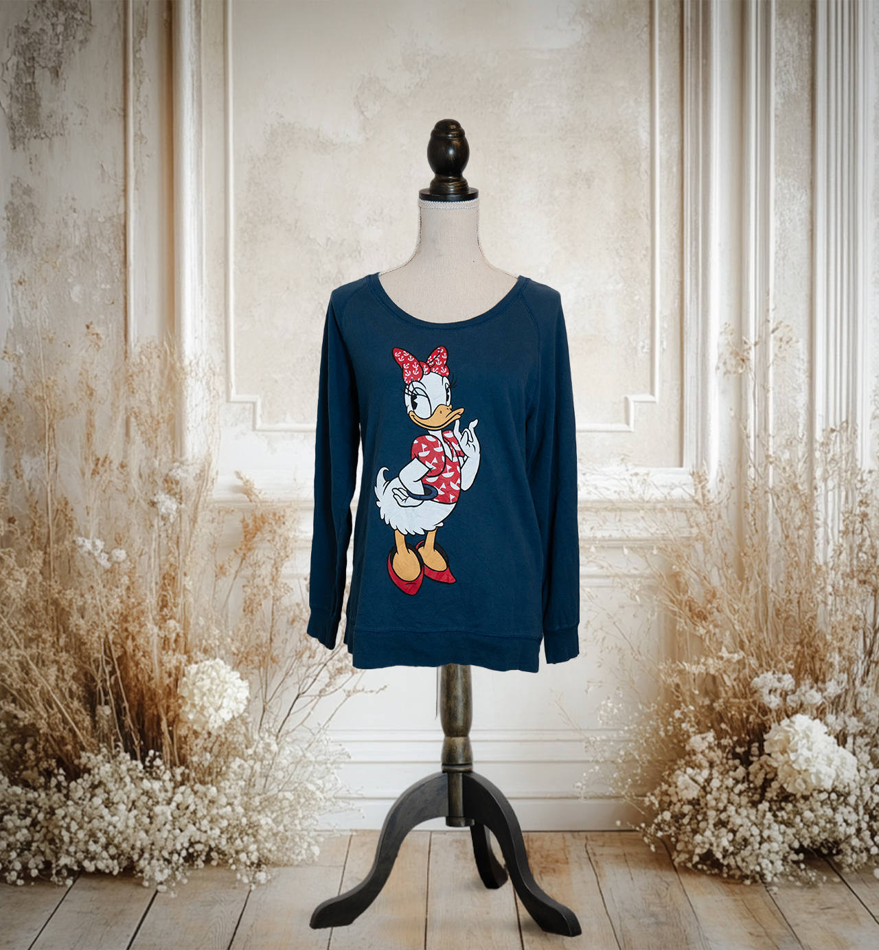 デイジーのフロントプリントスウェット