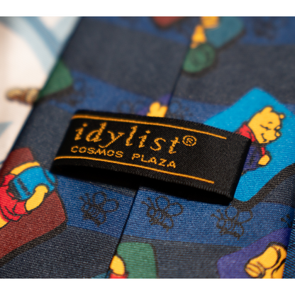 プーさんの総柄ネクタイ