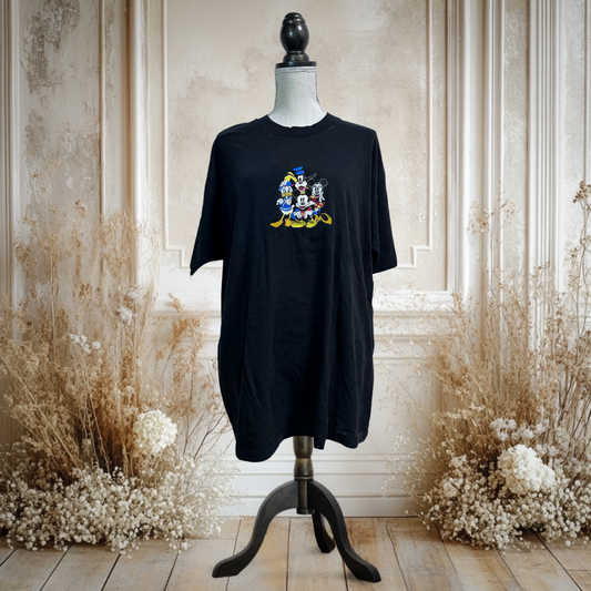 全員パイカット刺繍フレンズTシャツ