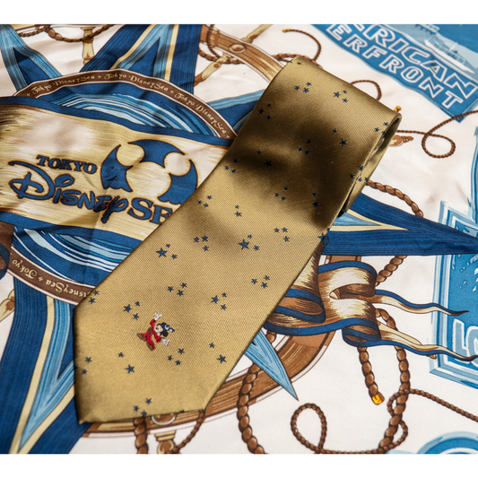 ミッキーのファンタジアと星ネクタイ【東京ディズニーランド】