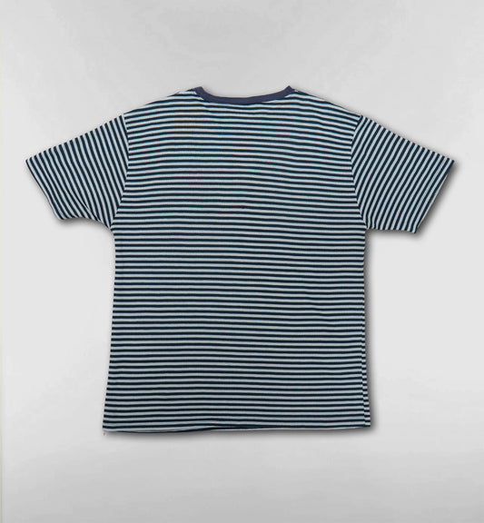 プーさんの刺繍ボーダーTシャツ【ホワイト×ネイビー】