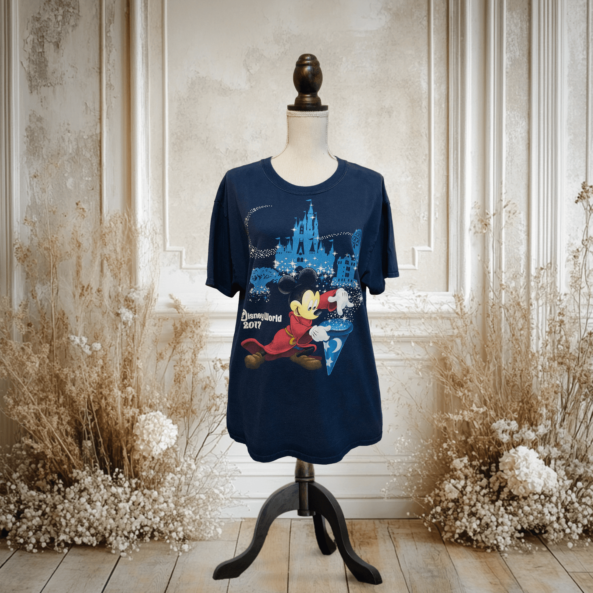 ファンタジアミッキーのフロリダディズニーマジックTシャツ、ディズニーパーク2017年デザイン。