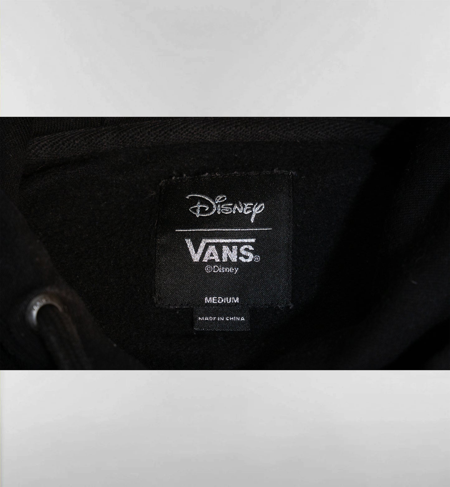 スカーブラックパーカー【Disney×Vans】