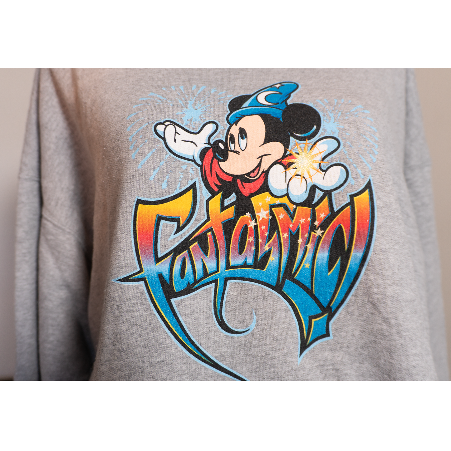 ファンタズミック！弟子くんグラフィティスウェット【MGMスタジオ/90's】