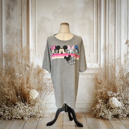 Disneyダブルカップル顔覗きTシャツ