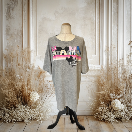 Disneyダブルカップル顔覗きTシャツ