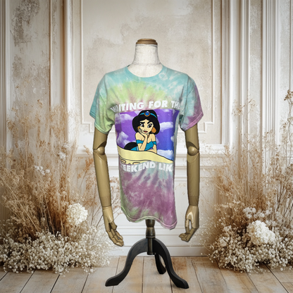 ジャスミンのキュートなタイダイTシャツ