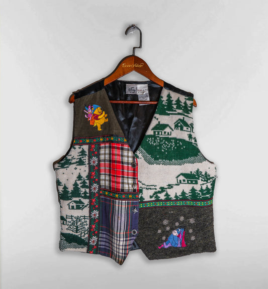 プーさんのライトなニットベスト