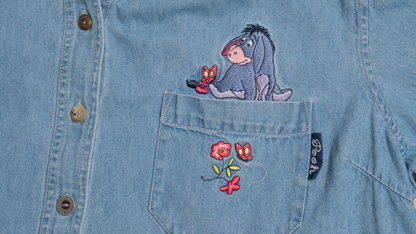 イーヨー刺繍デニムシャツ【ライトブルー】