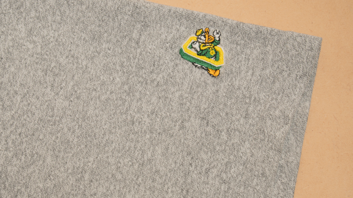 オレゴンダック(ドナルド) Alumni刺繍半袖Tシャツ【グレー】