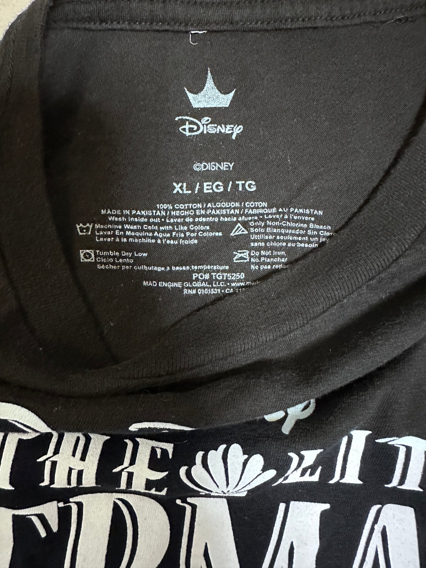 アリエルのモノクロTシャツ