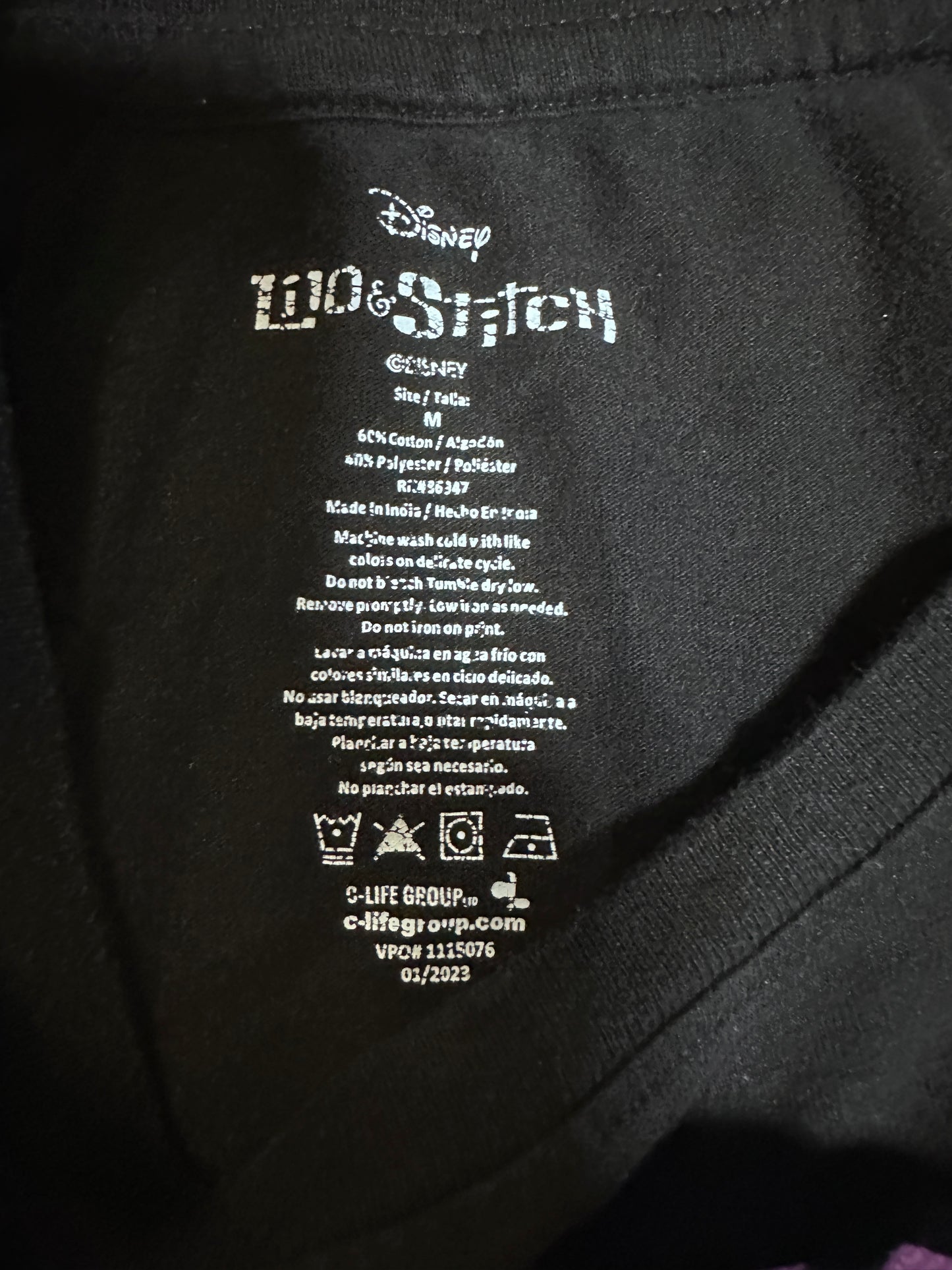 リロ&スティッチビーチでサーフィンTシャツ