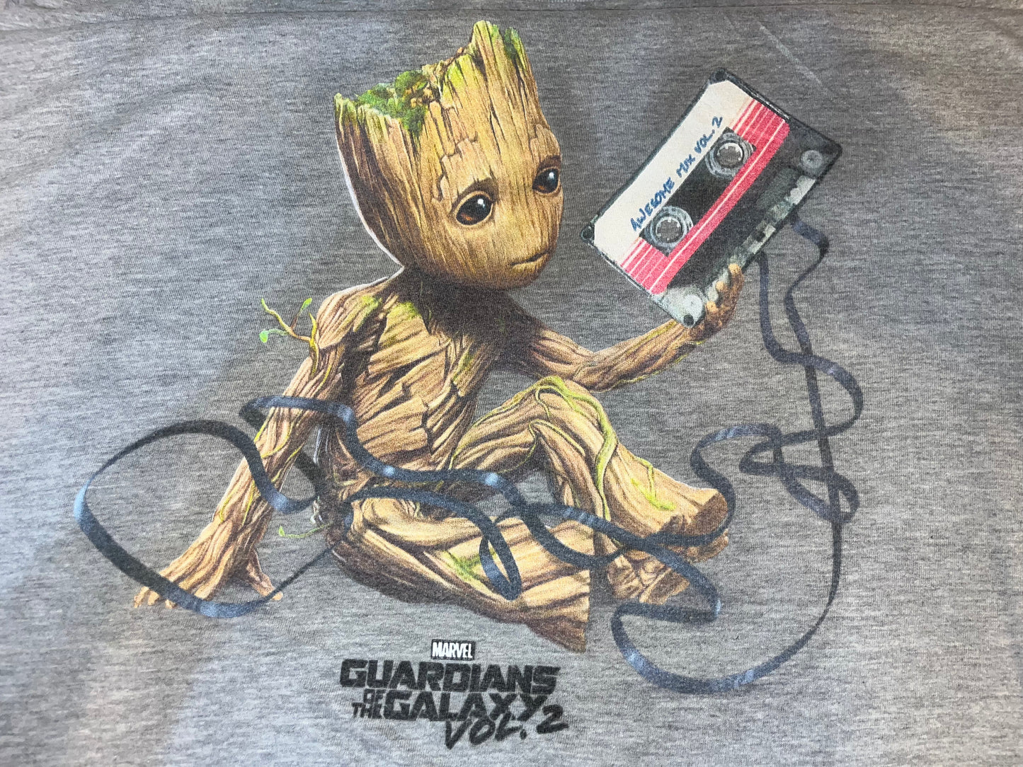 グルートのミックステープTシャツ