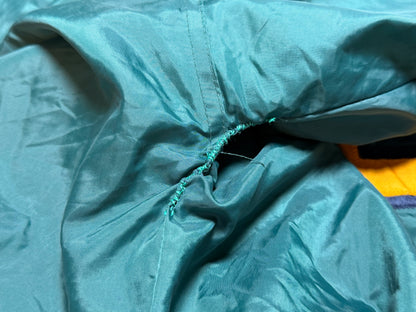 プーさんのナイロンパーカー【緑】