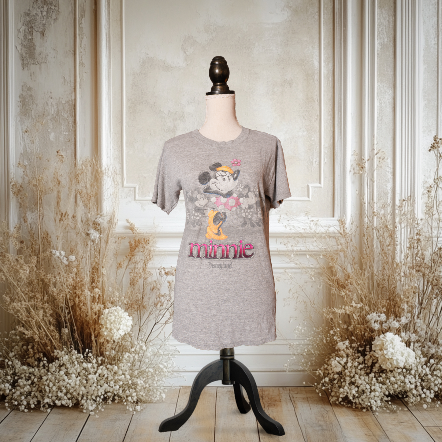 ミニーちゃんのレトロパイカット勢揃いTシャツ