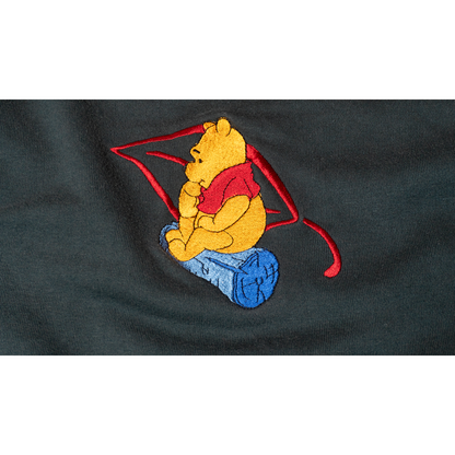 プーさんの少し考え事スウェット【90's】
