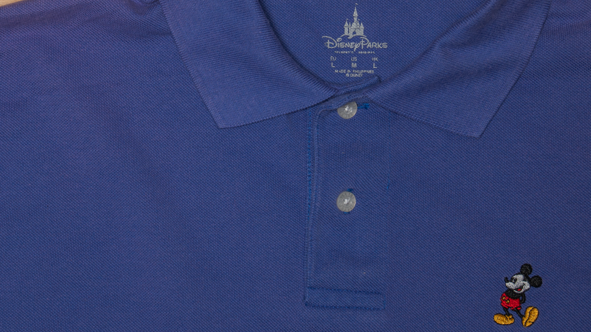 Disney Parks AUTHENTIC ORIGINAL ネックテープ（ブルーポロ商品写真、タグ単体の切り抜きではない）