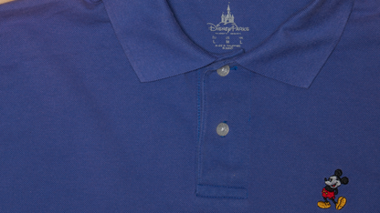 Disney Parks AUTHENTIC ORIGINAL ネックテープ（ブルーポロ商品写真、タグ単体の切り抜きではない）