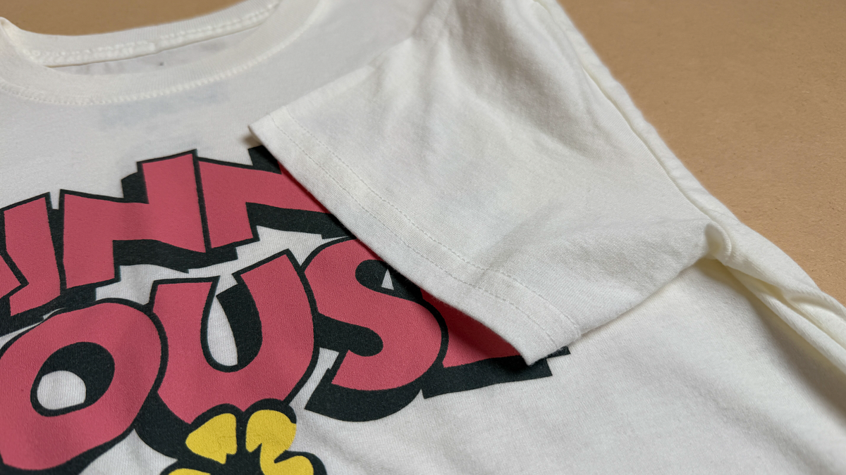 ミニーのロゴプリントTシャツ【ホワイト】