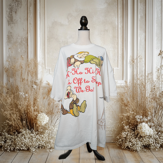 7人の小人オーバーサイズTシャツ