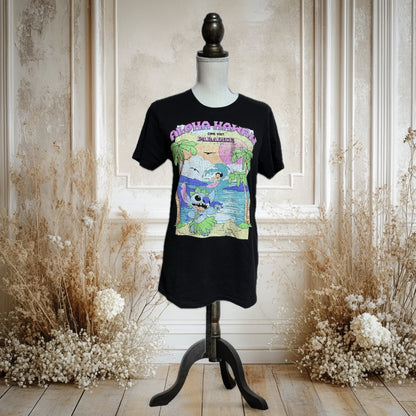 リロ&スティッチビーチでサーフィンTシャツ