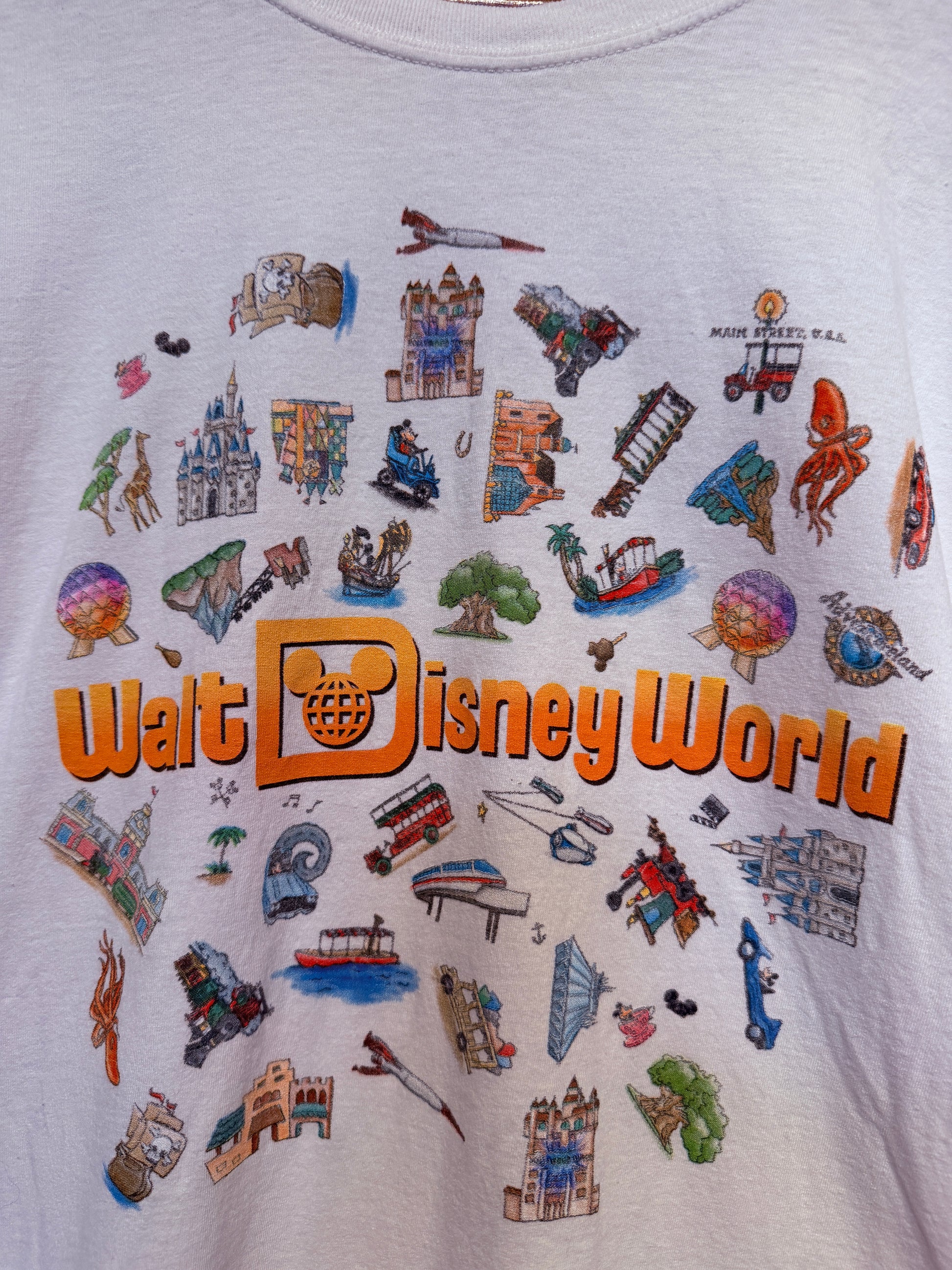 WDW全アトラクションプリントTシャツ 3